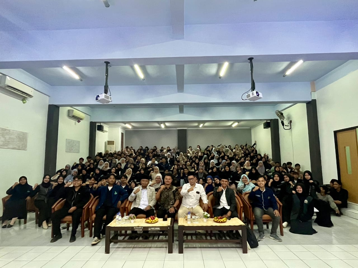 Prodi MPI FTIK UIN KHAS Jember Gelar Seminar Internasional: Wujudkan Peran Generasi Muda dalam Membangun Peradaban Global